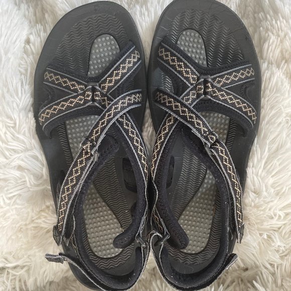 Land\'s End Water Sandals